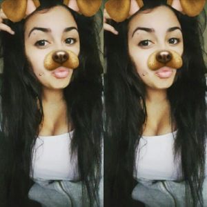 Meet your Posher, Deztiny